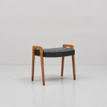 509007 Stool